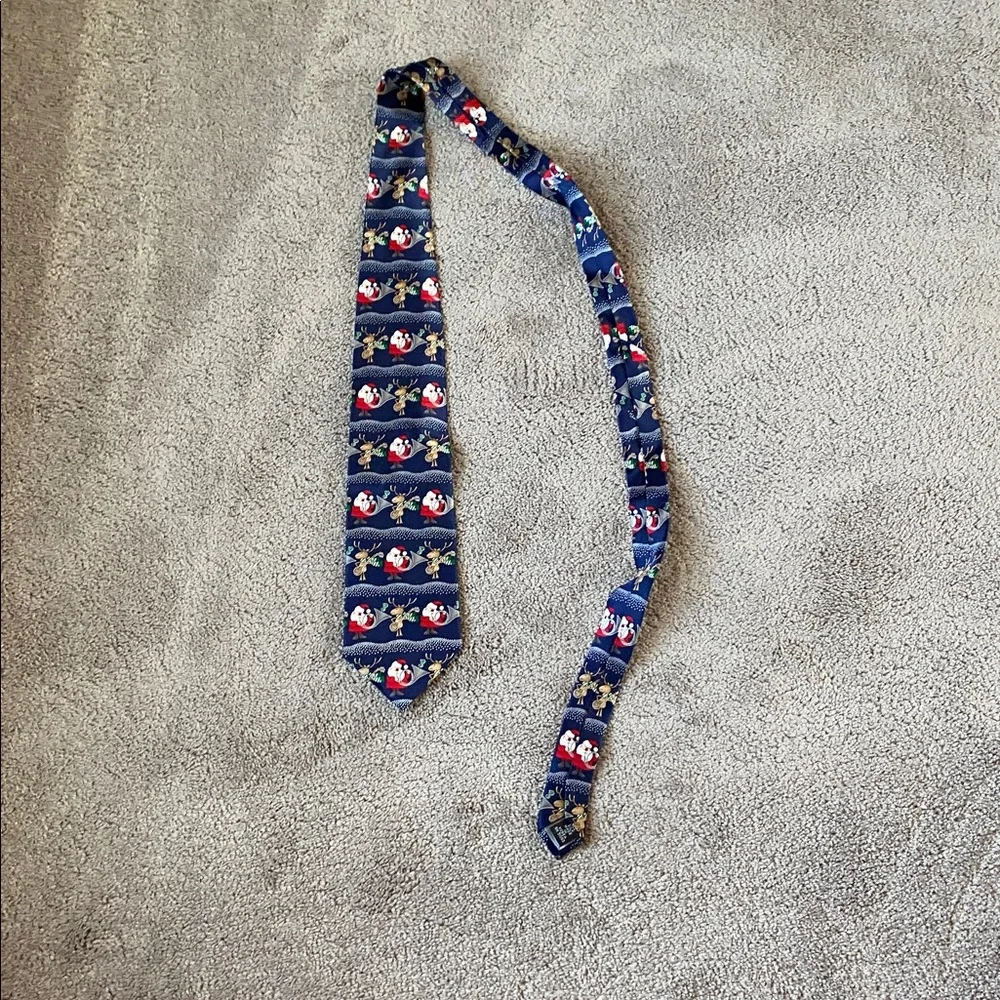 Hallmark Holiday Traditions Christmas Silk Tie Navy Santa Reindeer Festive